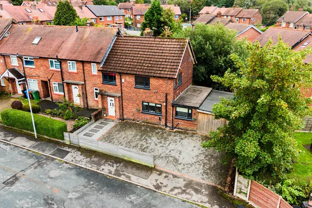 4 Goyt Road, Marple SK6 7PD