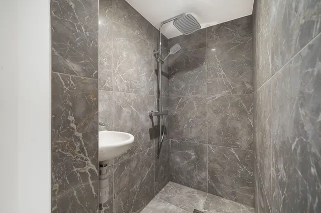 40a The Avenue, Loughton IG10 4PX