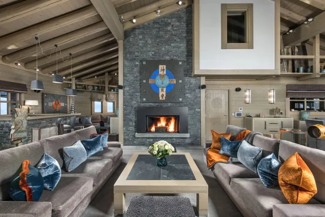 Chalet in Courchevel, French Alps / Lakes