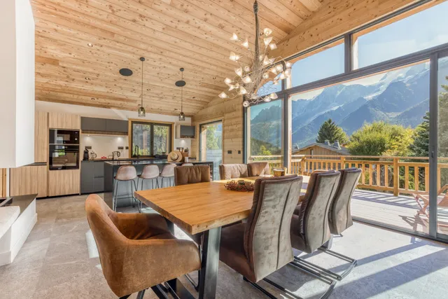 Chalet in Les Houches, French Alps / Lakes