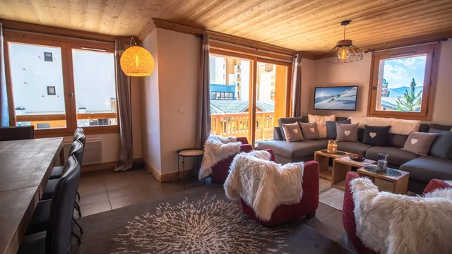Apartment in Val Thorens, French Alps / Lakes