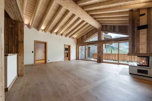 Chalet in Val D'Isere, French Alps / Lakes