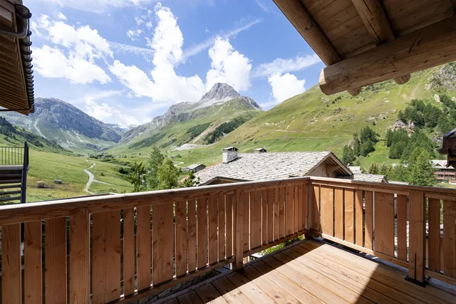 Chalet in Val D'Isere, French Alps / Lakes