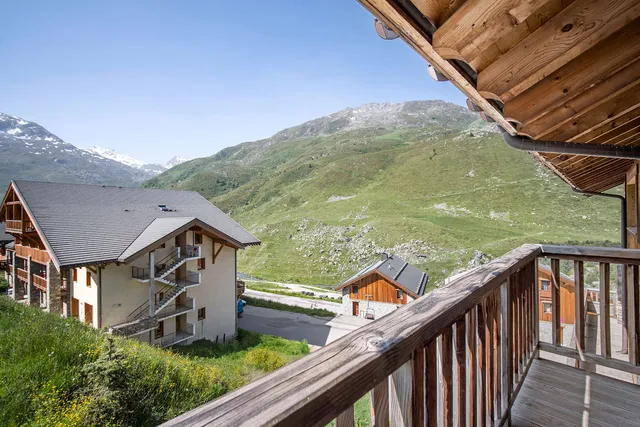 Apartment in Les Menuires, French Alps / Lakes