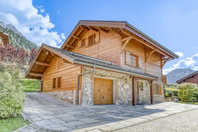 Chalet in Les Contamines, French Alps / Lakes
