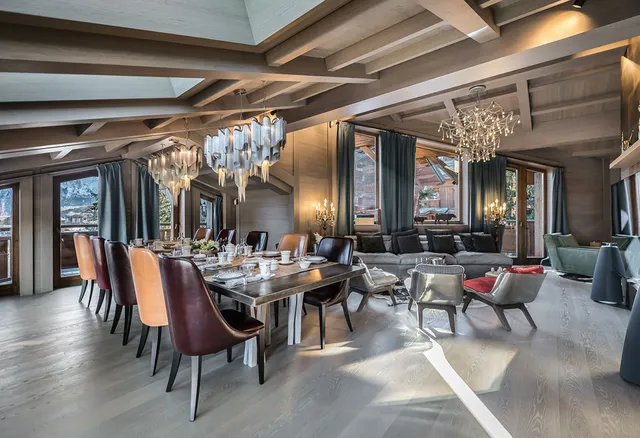 Chalet in Courchevel, French Alps / Lakes