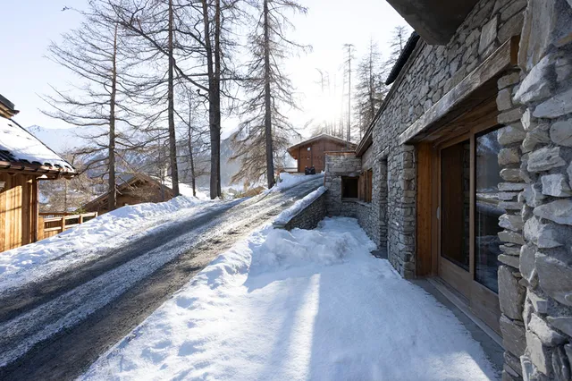 Apartment in Val D'Isere, French Alps / Lakes