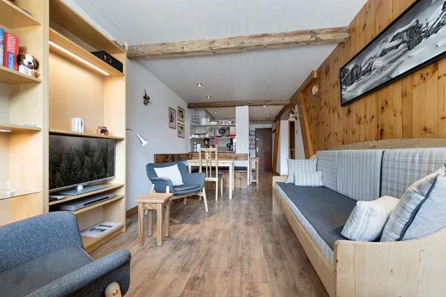 Apartment in Val D'Isere, French Alps / Lakes