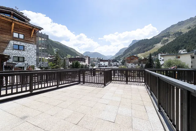 Apartment in Val D'Isere, French Alps / Lakes