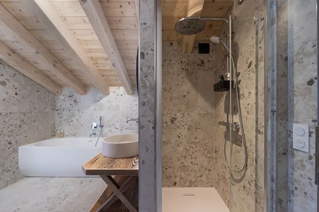 Apartment in Montvalezan, French Alps / Lakes