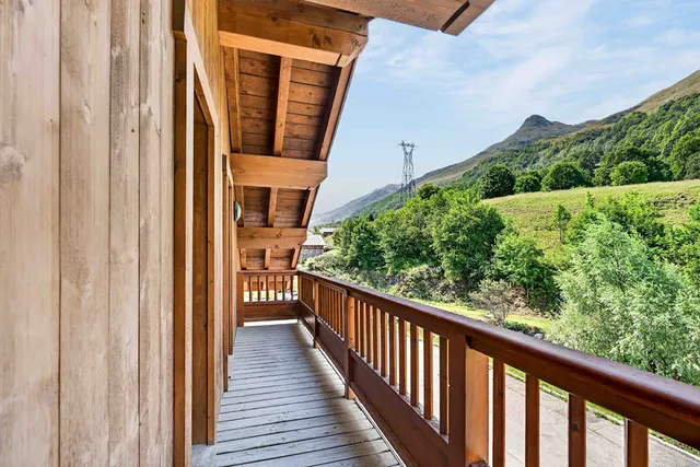 Chalet in St Martin de Belleville, French Alps / Lakes