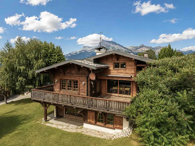 Chalet in Megeve, French Alps / Lakes