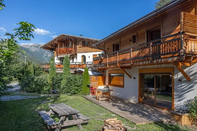 Chalet in Saint Chaffrey, French Alps / Lakes