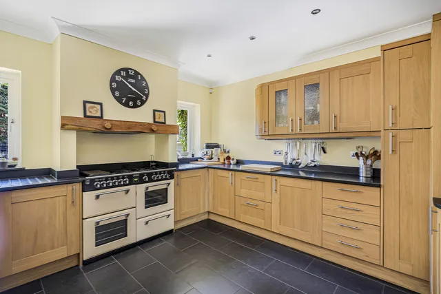 Marguerite Cottage Golf Lane, Bordon GU35 9EH