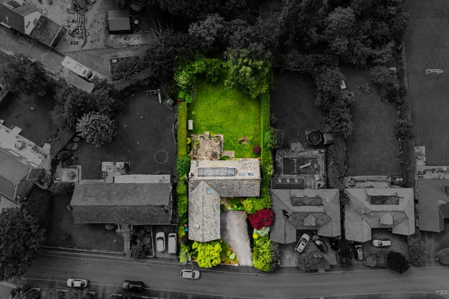 48 Fernwood, Marple Bridge SK6 5BE