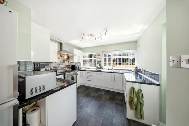 24 Manton Road, London SE2 0JB