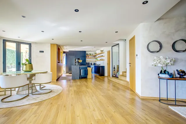 Villa in Tourrette Levens, French Riviera