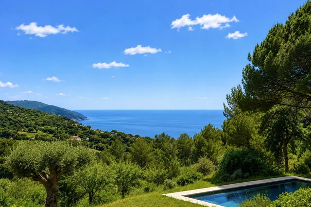 Villa in La Croix Valmer, French Riviera