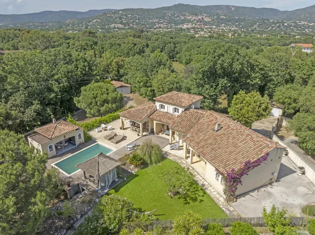 Villa in Bormes Les Mimosas, Provence - Var