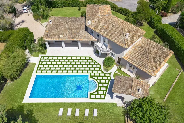 Villa in Valbonne, French Riviera