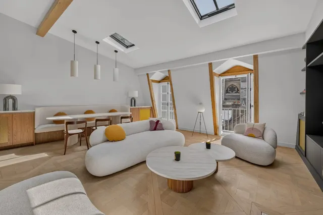 Apartment in 4th (Marais - Place des Vosges - Ile St Louis), Paris