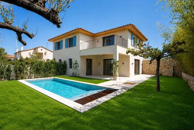 Villa in Saint Tropez, French Riviera
