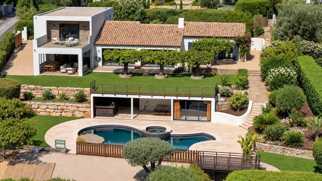Villa in La Croix Valmer, French Riviera