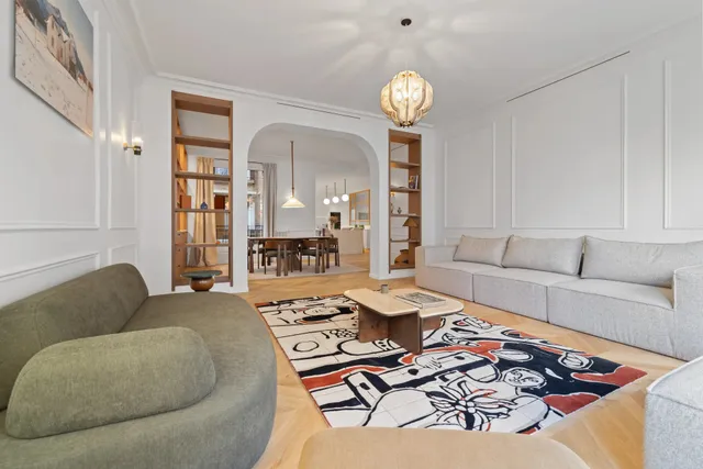 Apartment in 7th (Invalides, Eiffel Tower, Orsay), Paris