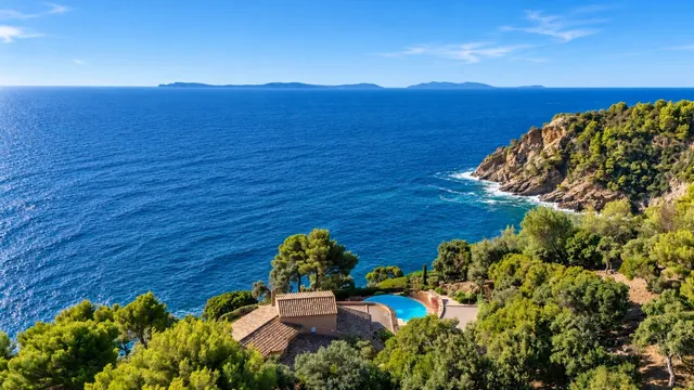 Villa in Rayol Canadel Sur Mer, Provence - Var