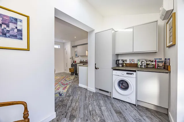 50b Gertrude Road, Nottingham NG2 5BY