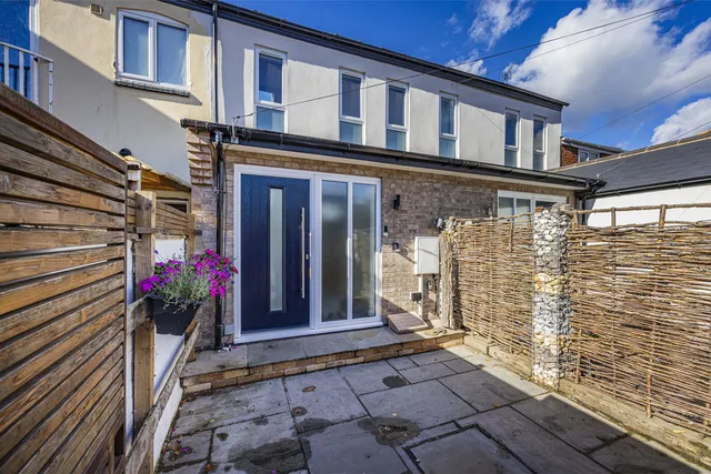 50b Gertrude Road, Nottingham NG2 5BY