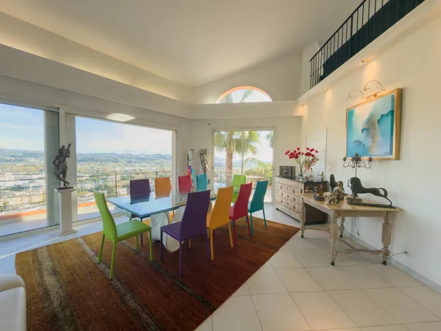 فيلا في ماندلييه لا نابول، الريفييرا الفرنسية