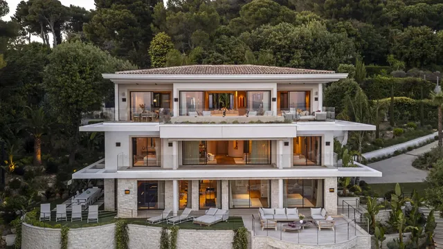 Villa Pearl - Contemporary Luxury in Cannes