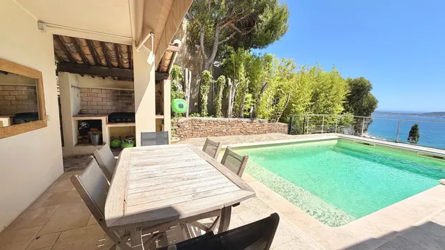 Villa in Carqueiranne, Provence - Var