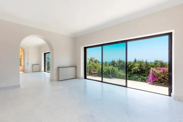 Villa in Menton, French Riviera