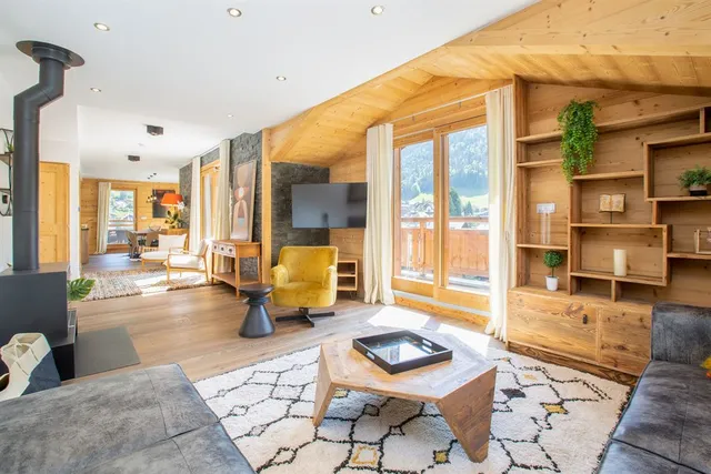 Apartment in Morzine, French Alps / Lakes