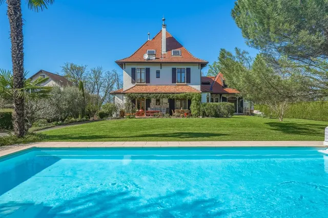 Villa in Thonon Les Bains, French Alps / Lakes