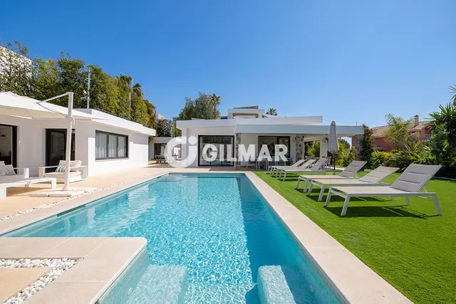 Villa in BENALMÁDENA, Málaga