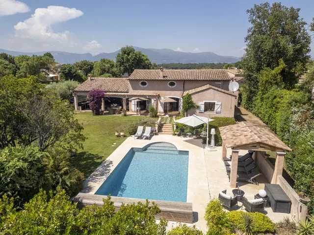 Villa in Valbonne, French Riviera