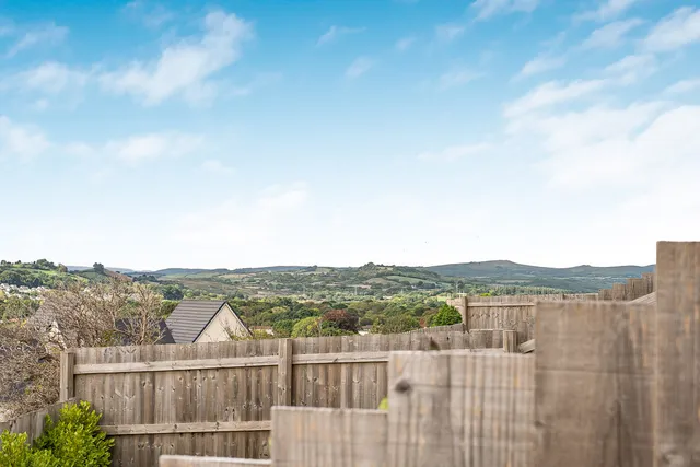 75 Barrow Vale, Newton Abbot TQ12 3RW
