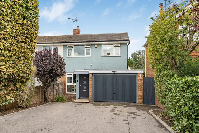 24 Westmore Road, Westerham TN16 2AX