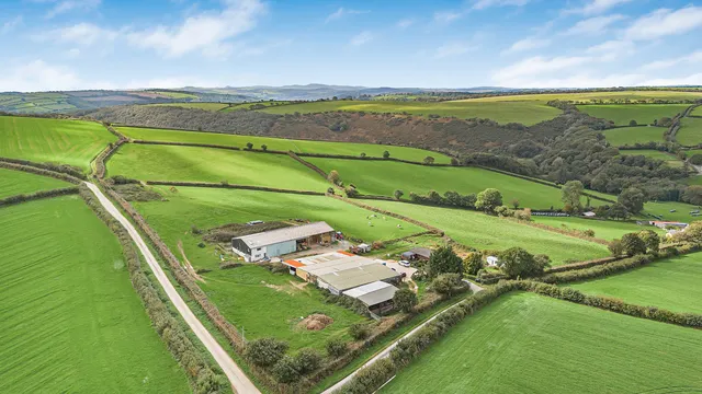 . Fern Hill, Bodmin PL30 4DS
