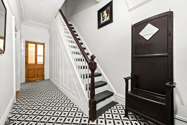 63 Grains Road, Saddleworth OL3 5DS
