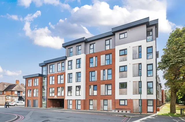 Flat 23 Block C, Oakview Richard Lewis Way, Solihull B90 3FX