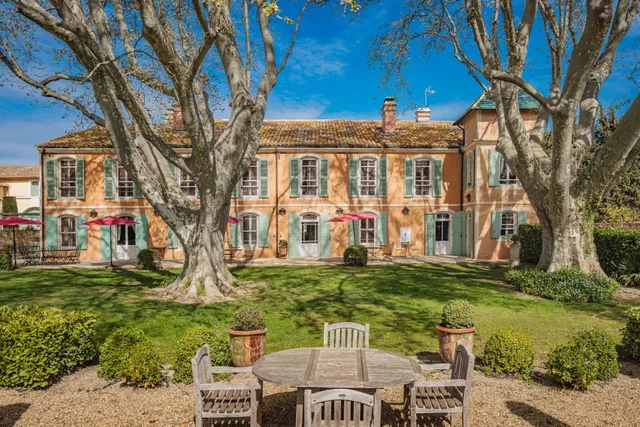 Villa in Alpilles (Saint Remy, Maussane, Arles), Provence - Var