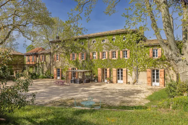 Estate in Venejan, Provence - Var