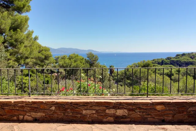 Villa in Bormes Les Mimosas, Provence - Var