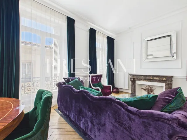 Triangle d'Or - 95m² Haussmannian featured apartment downtown Bordeaux