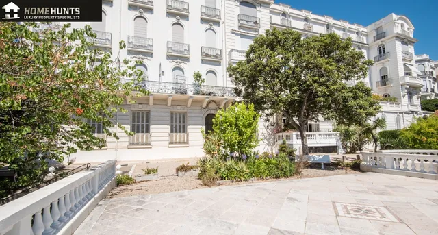 Apartment in Nice, French Riviera
