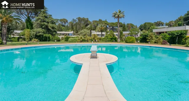 Villa in Villeneuve Loubet, French Riviera